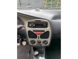 FIAT - SIENA - 2006/2007 - Preta - R$ 20.800,00
