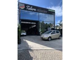 VOLKSWAGEN - FOX - 2004/2005 - Bege - R$ 23.900,00