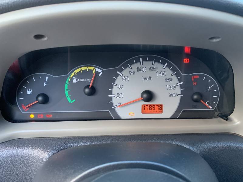 FIAT - PALIO - 2011/2011 - Vermelha - R$ 28.900,00