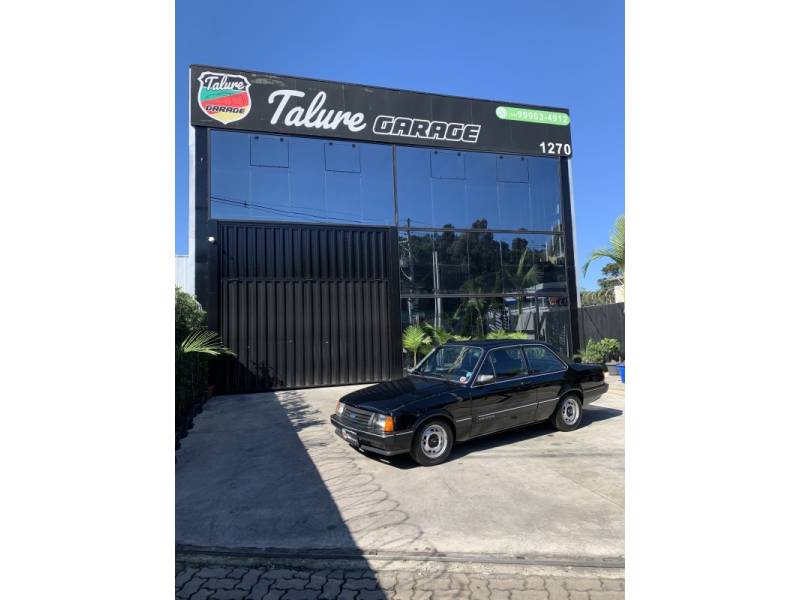 CHEVROLET - CHEVETTE - 1990/1991 - Preta - R$ 90.000,00
