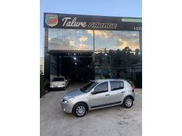 RENAULT - SANDERO - 2010/2010 - Prata - R$ 26.900,00
