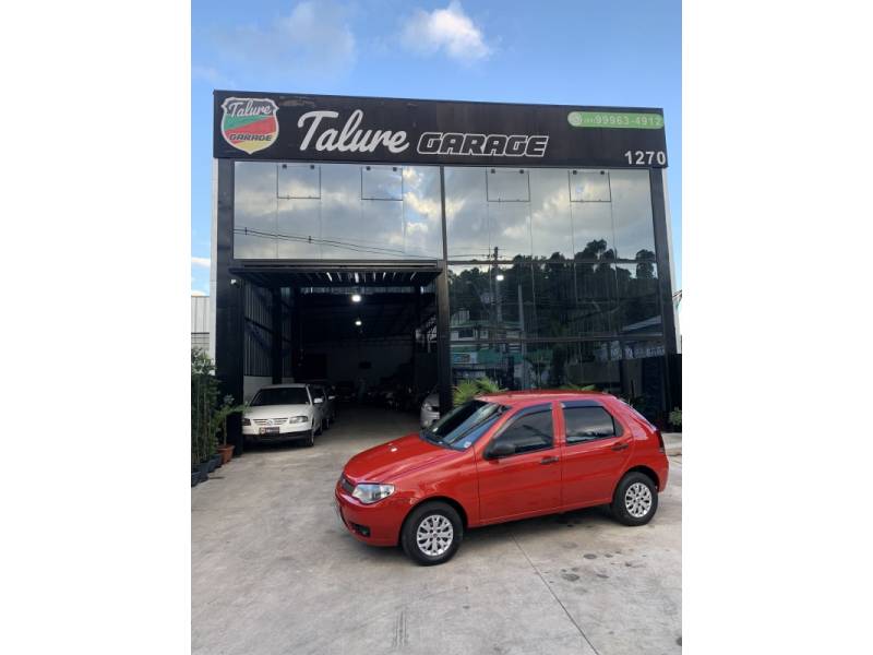 FIAT - PALIO - 2011/2011 - Vermelha - R$ 28.900,00