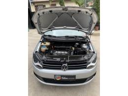 VOLKSWAGEN - FOX - 2010/2011 - Prata - R$ 30.900,00