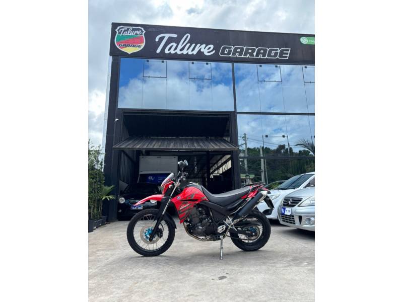 YAMAHA - XT - 2009/2009 - Vermelha - R$ 35.900,00