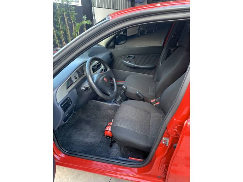 FIAT - PALIO - 2011/2011 - Vermelha - R$ 28.900,00