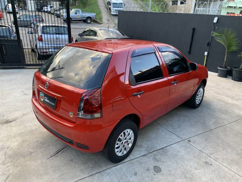 FIAT - PALIO - 2011/2011 - Vermelha - R$ 28.900,00