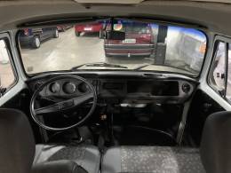 VOLKSWAGEN - KOMBI - 1997/1997 - Branca - R$ 28.900,00