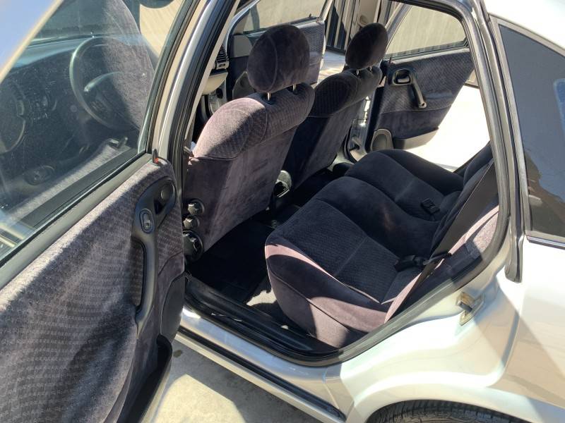 CHEVROLET - VECTRA - 1998/1999 - Prata - R$ 35.000,00