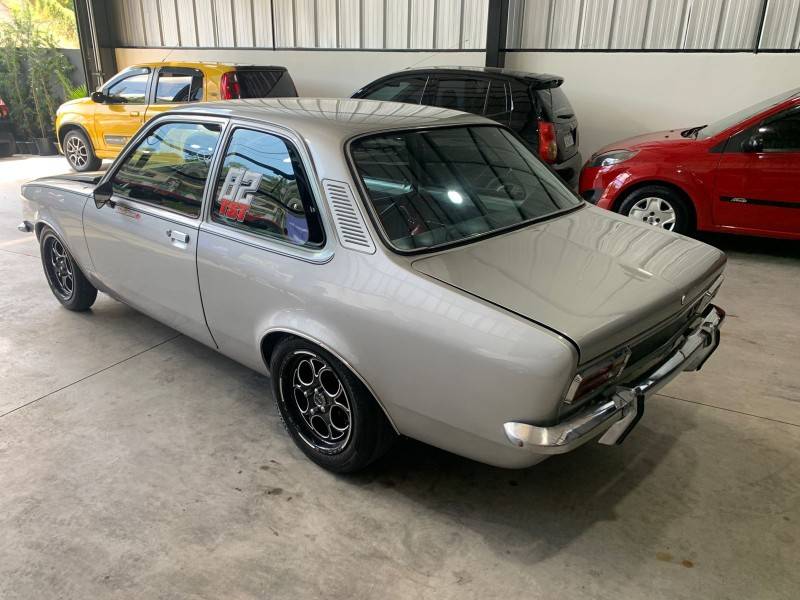 CHEVROLET - CHEVETTE - 1979/1979 - Prata - Sob Consulta