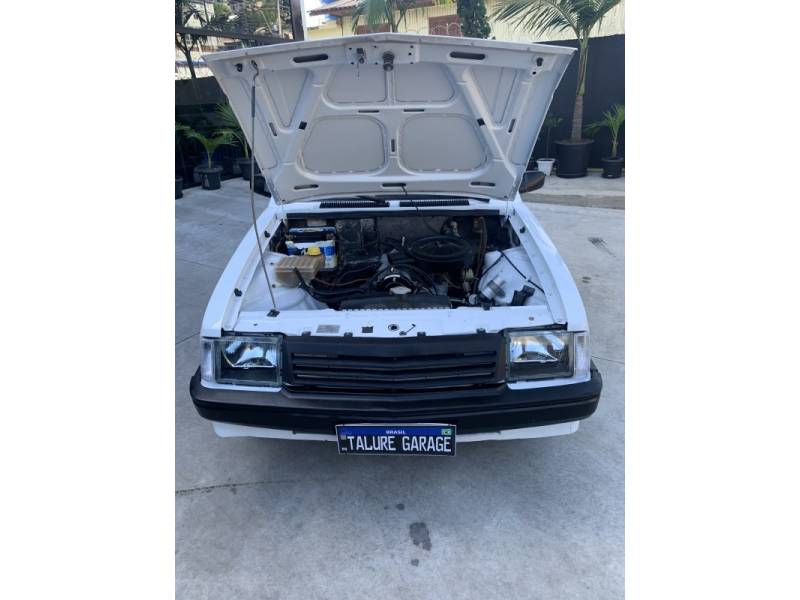 CHEVROLET - CHEVETTE - 1993/1993 - Branca - R$ 14.800,00