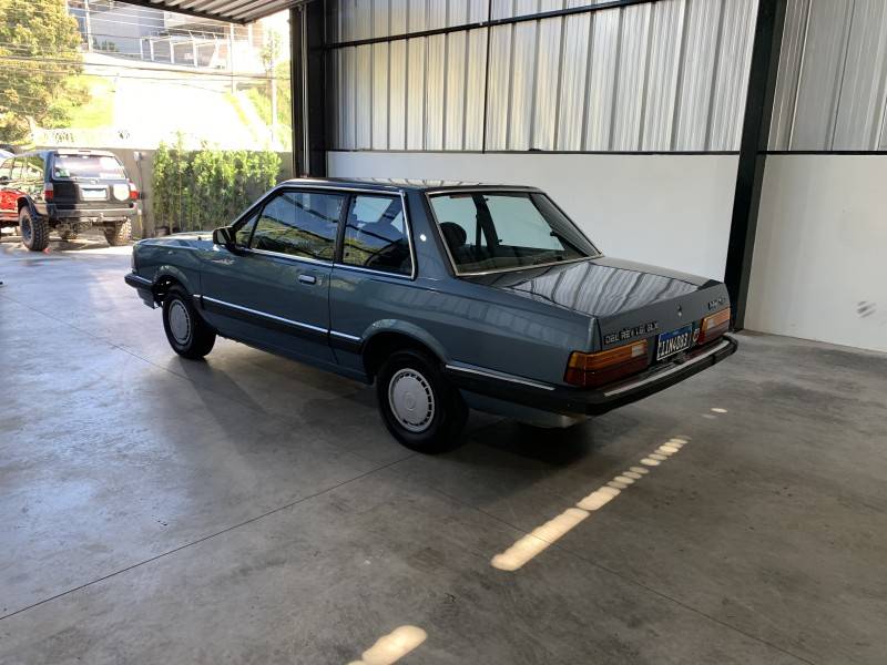 FORD - DEL REY - 1989/1990 - Azul - R$ 19.500,00
