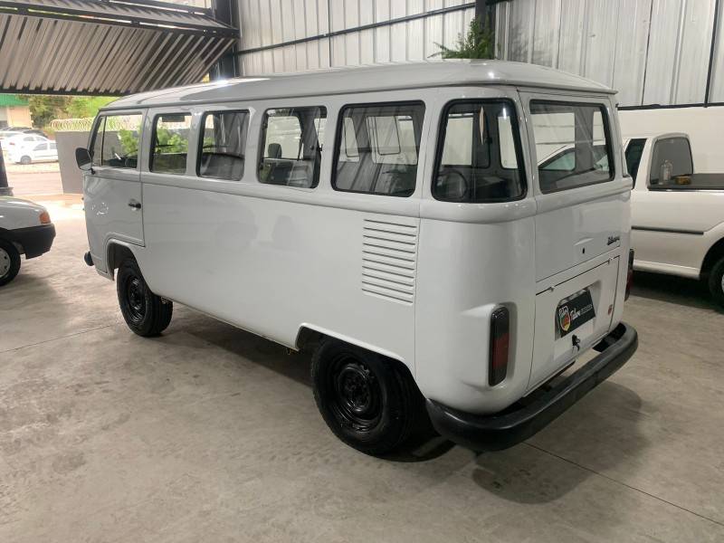 VOLKSWAGEN - KOMBI - 1996/1996 - Branca - R$ 26.900,00