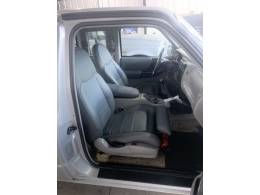 FORD - RANGER - 1995/1995 - Prata - R$ 68.000,00