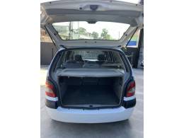 RENAULT - SCÉNIC - 2002/2003 - Branca - R$ 18.500,00