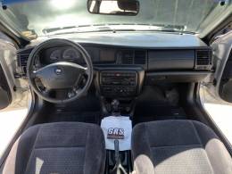 CHEVROLET - VECTRA - 1998/1999 - Prata - R$ 35.000,00