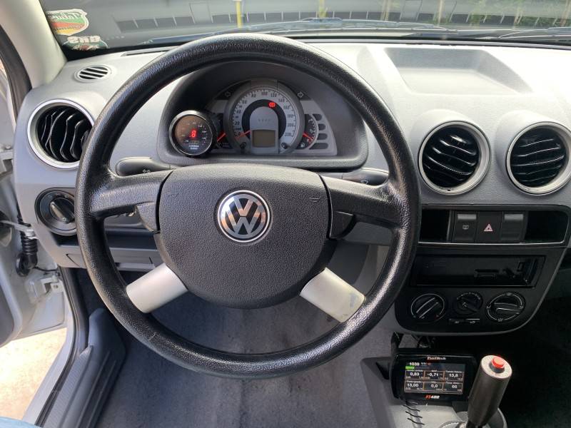VOLKSWAGEN - GOL - 2007/2008 - Prata - R$ 85.000,00