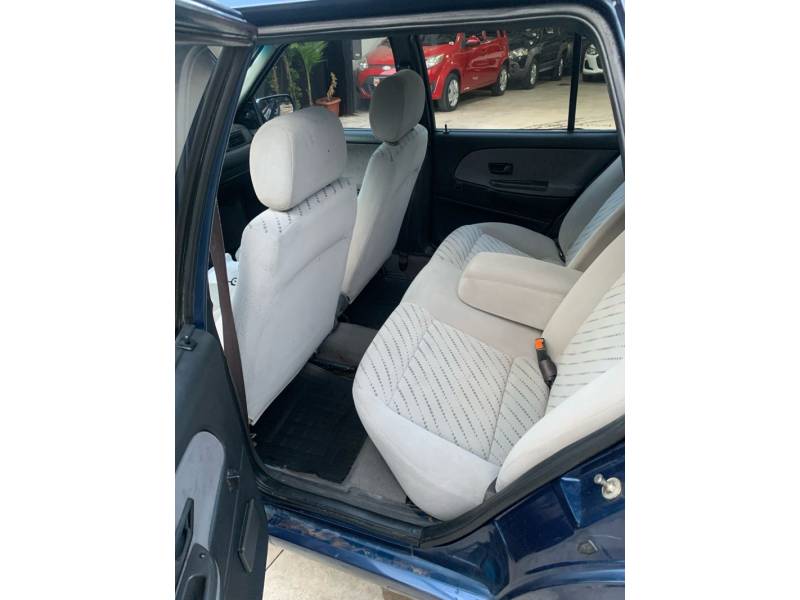 VOLKSWAGEN - SANTANA - 1998/1999 - Azul - R$ 28.000,00
