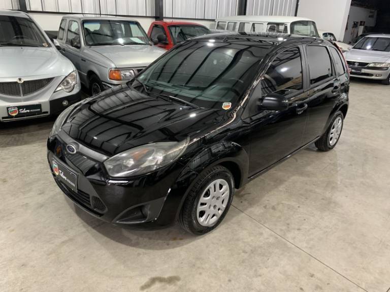FORD - FIESTA - 2012/2012 - Preta - R$ 27.900,00