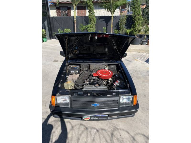 CHEVROLET - CHEVETTE - 1990/1991 - Preta - R$ 90.000,00