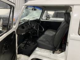 VOLKSWAGEN - KOMBI - 1997/1997 - Branca - R$ 28.900,00