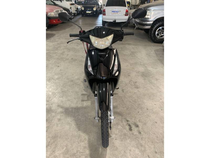 HONDA - BIZ 125 - 2006/2006 - Preta - R$ 8.500,00