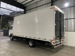 VOLKSWAGEN - 8-150 - 2011/2012 - Branca - R$ 220.000,00