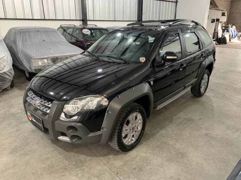 FIAT - PALIO - 2011/2012 - Preta - R$ 41.900,00